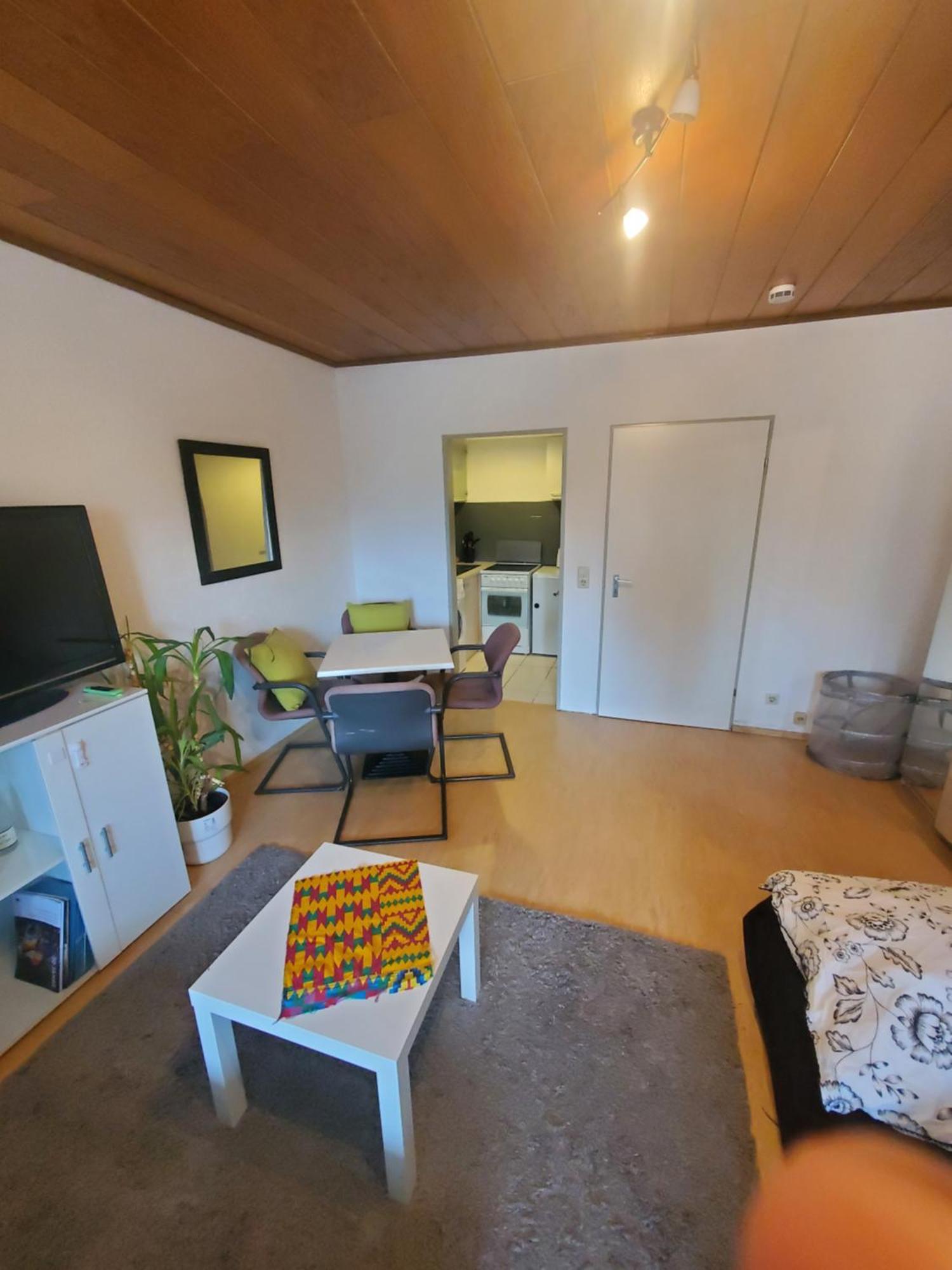 Einzimmerwohnungmit Grossem Balkon Mietersheim المظهر الخارجي الصورة